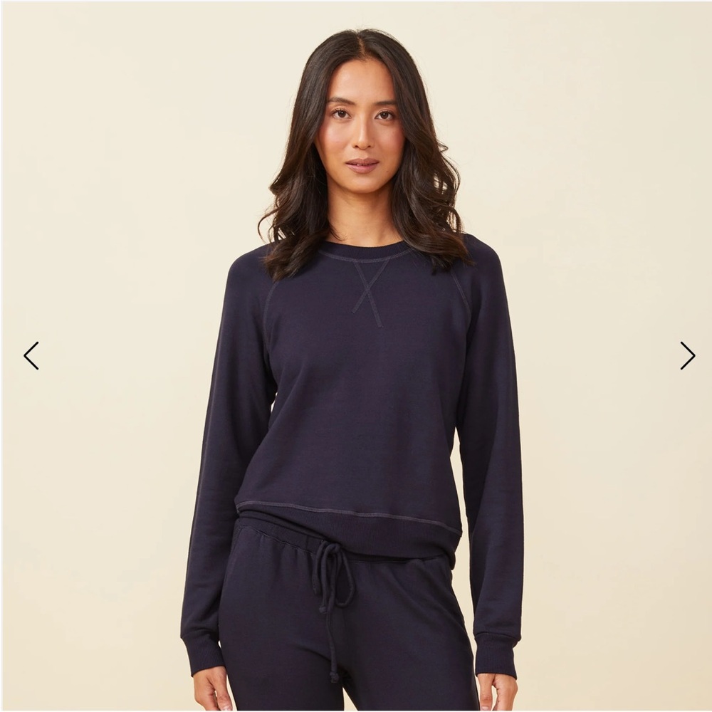 Monrow Supersoft Fleece Raglan in Neptune NWT